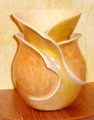 vase jaune en cramique : argile blanche maille
